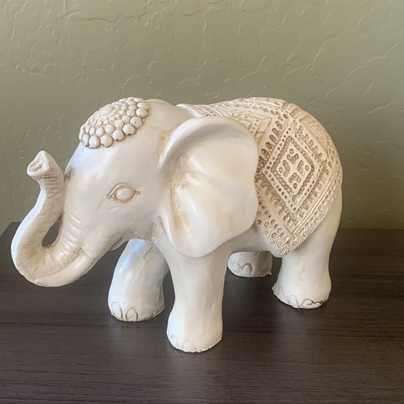 Carved Tribal Elephant Statue Decor - Picture 4 of 8